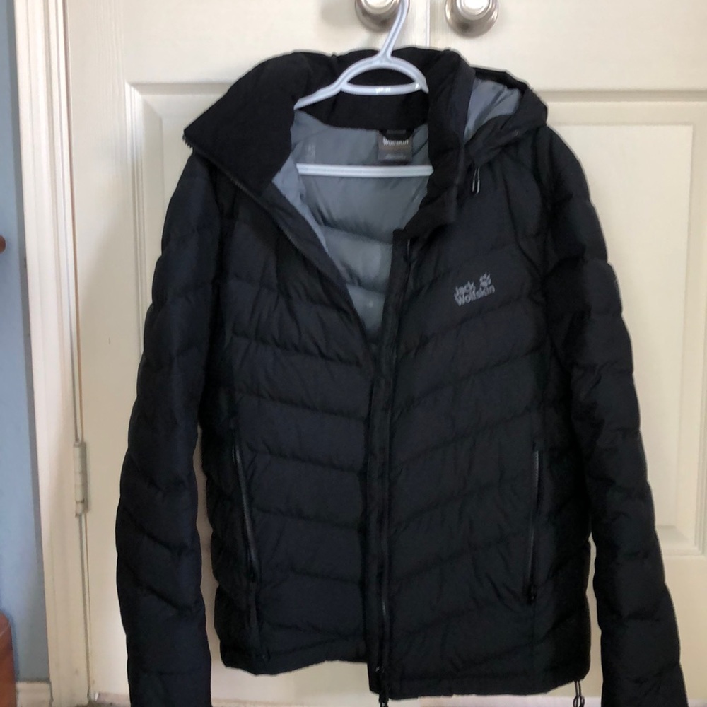 Jack Wolfskin Mens Black Hooded Down Puffer Jacket - Medium